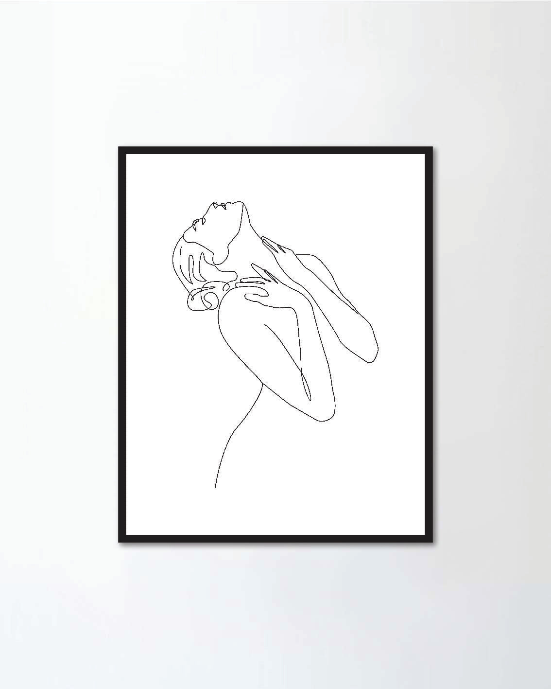 Trendy Line Art Woman Body.