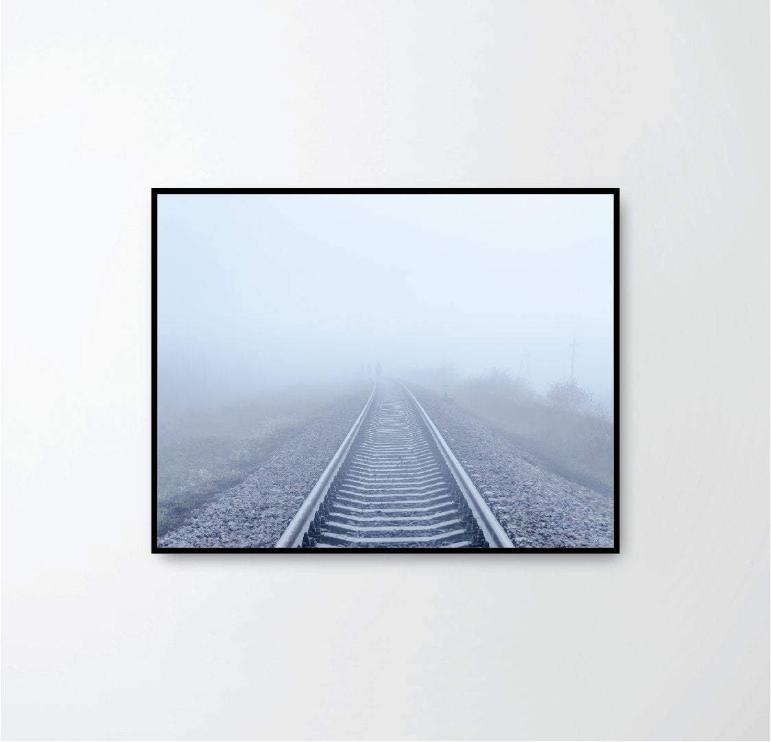 train to the horizon