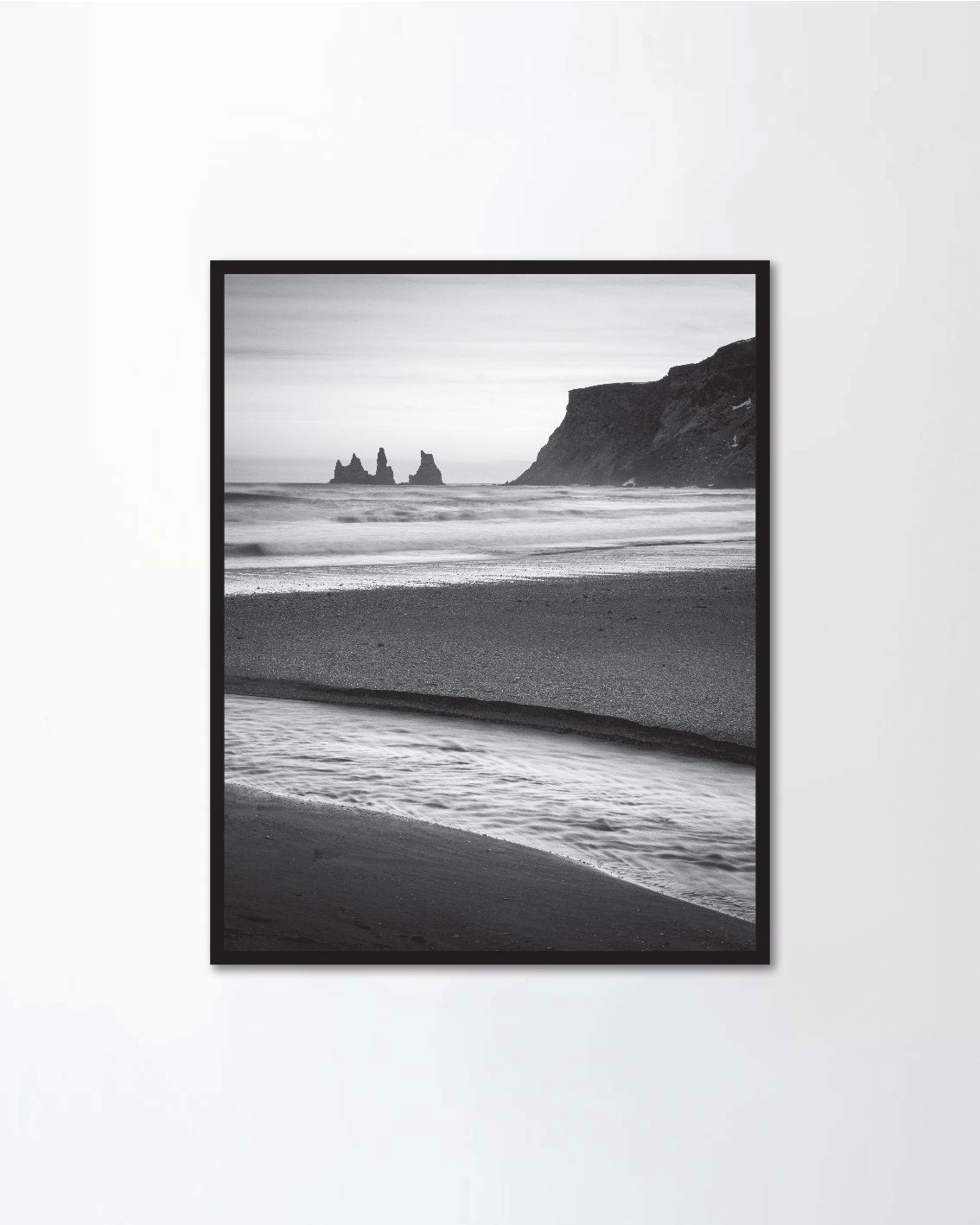 monochrome image of Reynisdrangar