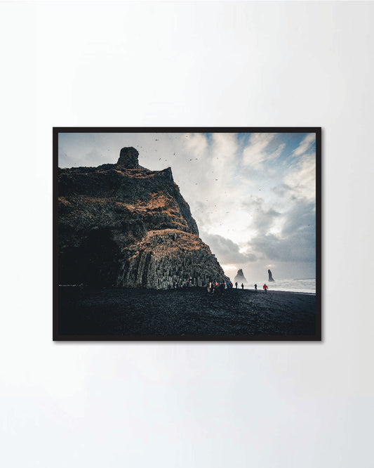 The black sand beach of Reynisfjara and the mount Reynisfjall