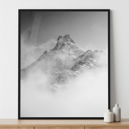 Mighty Mount Fishtail ภาพติดผังสไตล์วิวธรรมชาติ สำหรับตกแต่งบ้านและคอนโด พร้อมกรอบคุณภาพ