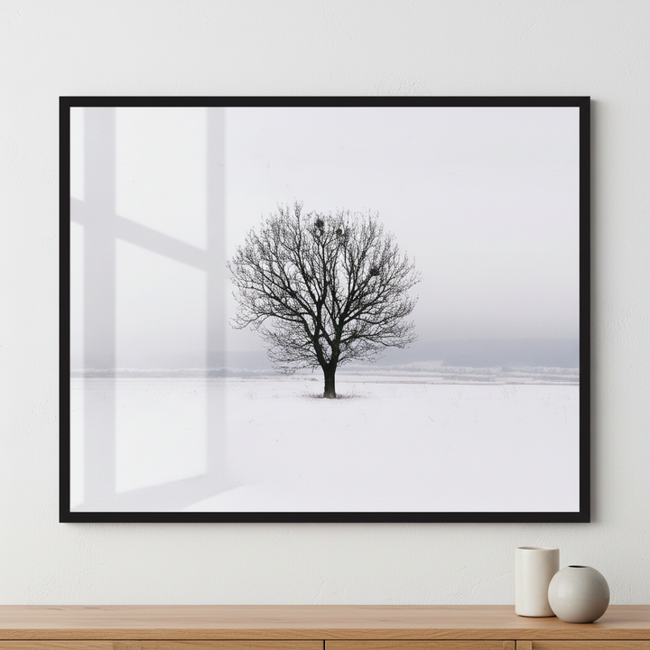 Lonely tree in the field ภาพติดผังสไตล์วิวธรรมชาติ สำหรับตกแต่งบ้านและคอนโด พร้อมกรอบคุณภาพ