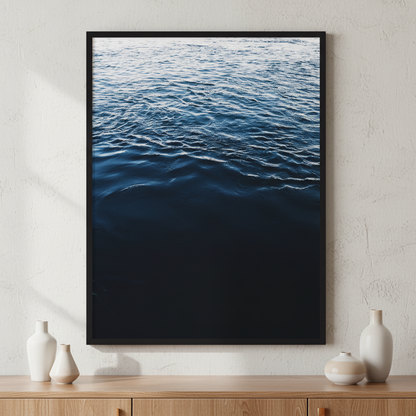 Dark blue deep ocean surface ภาพติดผังสไตล์นามธรรม สำหรับตกแต่งบ้านและคอนโด พร้อมกรอบคุณภาพ