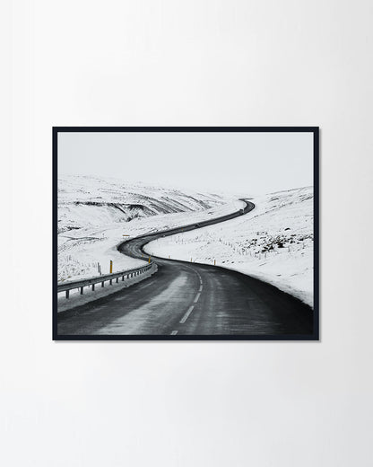 Road with sideways