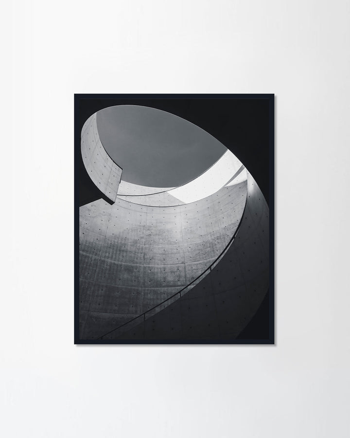 Curve Modern building