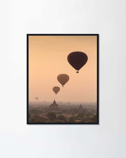 The pagoda and Hot air balloon
