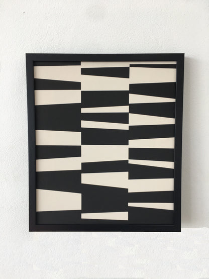 Simple geometric shapes in black